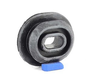 Кронштейн VW Golf 5 крепления радиатора BSG BSG90700089