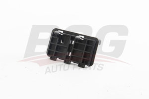 Основание FORD Focus (11-) ручки открывания капота (без троса) BSG BSG30922097, 1804625