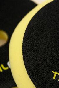 Круг полировальный на липучке с отверстием 150х25мм желтый TILFLEX TL58