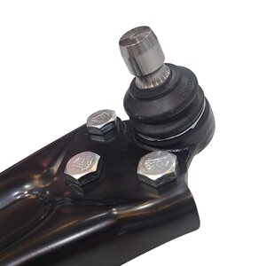 Рычаг подвески CHEVROLET Aveo (11-) передней правый CTR CQ0102R, CQKD-18R