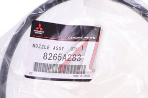 Жиклер MITSUBISHI Outlander (05-) омывателя стекла ветрового левый OE 8265A283