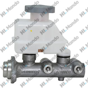 Цилиндр тормозной главный HYUNDAI Accent (99-) (с бачком) MANDO EX5851025300, 58510-25300