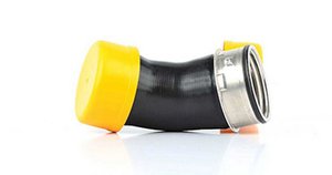 Патрубок VW T4 интеркулера BSG BSG90720013