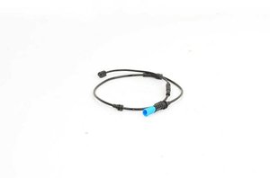 Датчик износа тормозных колодок BMW X3 (G01) передний BSG BSG15201071, 34356870351