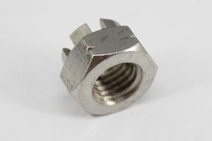 Гайка М14х2 корончатая нерж.А2 DIN935 нерж.