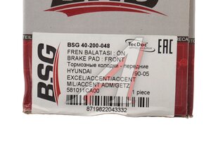 Колодки тормозные HYUNDAI Accent (99-),Getz,Coupe передние (4шт.) BSG BSG40200048, 581011CA00