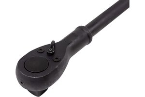 Ключ трещотка 1" 24 зуба 660мм реверсивная ударная ROCKFORCE RF-8028600MPB
