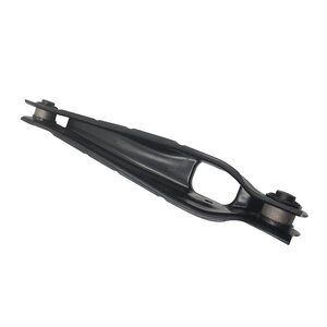 Рычаг подвески MITSUBISHI Colt (00-03) задней левый CTR CQ0234L, CQM-16L, MB809230