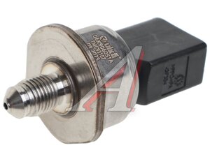 Датчик давления топлива VW AUDI VIKA 99061823501, 06K906051C, 06K906051A