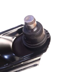 Рычаг подвески MAZDA 3 (03-) передней нижний левый CTR CQ0248L, CQMZ-1L, B32H-34-350D