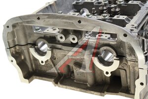 Головка блока FORD Transit (11-) цилиндров OE 1740107